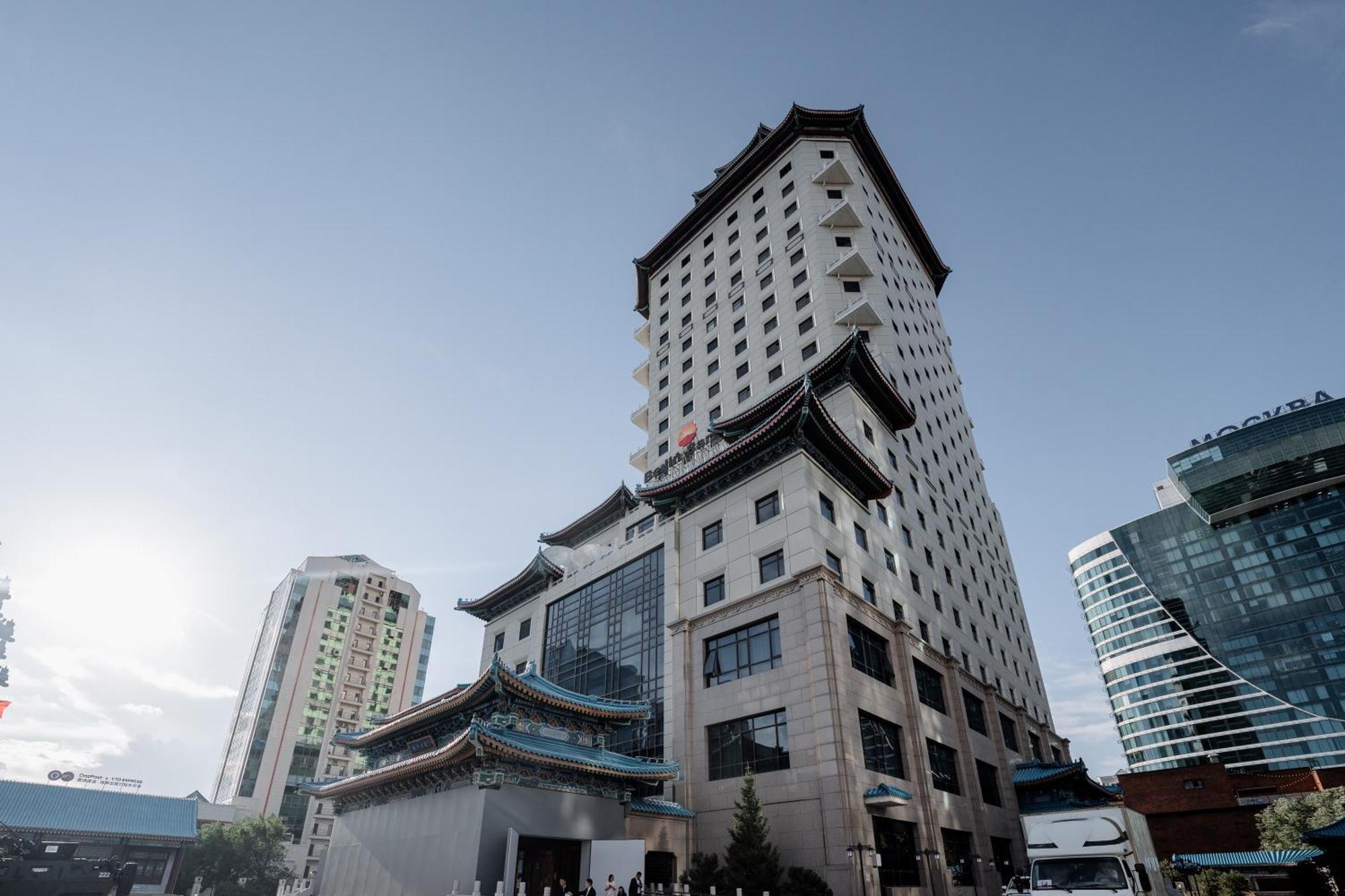 Beijing Palace Soluxe Hotel Astana Екстериор снимка The hotel in 2019